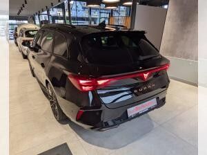 Cupra Leon Sportstourer SOFORT VERFÜGBAR! VZ Black Edition 1.5 e-Hybrid 200kW (272PS) 6-Gang DSG 96