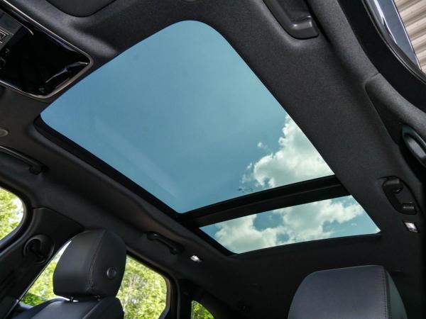 Land Rover Range Rover Velar P400e  Dynamic SE  - SOFORT VERFÜGBAR  - 5 Jahre Garantie - 0,5%-Versteuerung