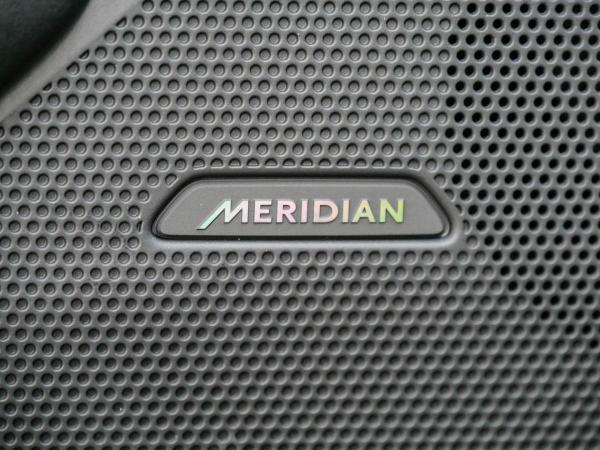 Land Rover Range Rover Velar P400e  Dynamic SE  - SOFORT VERFÜGBAR  - 5 Jahre Garantie - 0,5%-Versteuerung