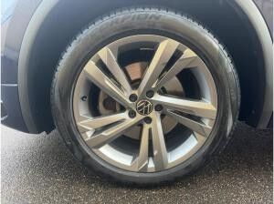 Volkswagen Tiguan Allspace R-Line 2.0 TDI 4M AHK PANO STHZ Volkswagen Tiguan Allspace R-Line 2.0 TDI 4M AHK PANO STHZ