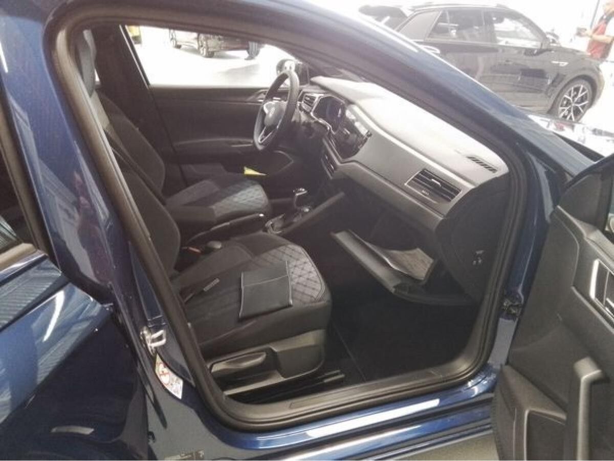 Volkswagen Taigo 1.5 TSI DSG R-LINE PANO WINTERRÄDER GARANTIE Volkswagen Taigo 1.5 TSI DSG R-LINE PANO WINTERRÄDER GARANTIE