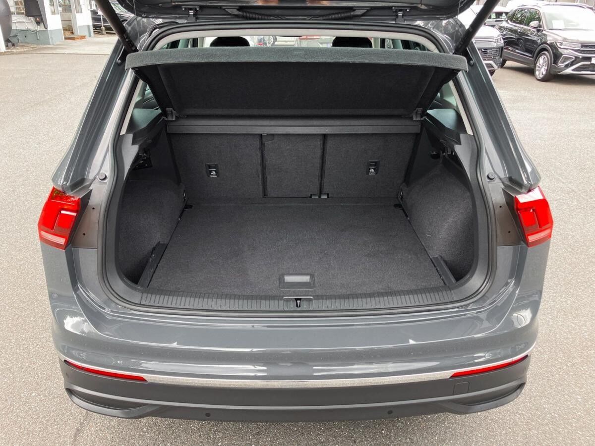 Volkswagen Tiguan 2.0 TDI Life 4Motion DSG ParkAssistent AppConnect