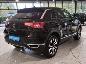 Volkswagen T-Roc 1.5 TSI Active DSG Navi AppConnect Einparkhilfe