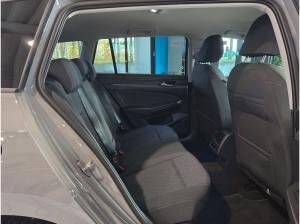 Volkswagen Golf VIII Variant 1.5 eTSI Life DSG Ganzjahresreifen AppConnect