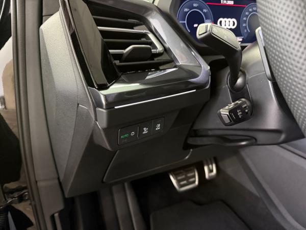 Audi Q4 e-tron Q4 40 e-tron