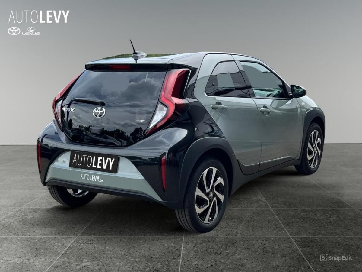 Toyota Aygo X Teamplayer +Rückfahrk.+Sitzheiz.+1,99 % !!