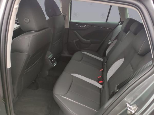 Skoda Scala Tour 1.5 TSI DSG ACC LED NAVI AHK