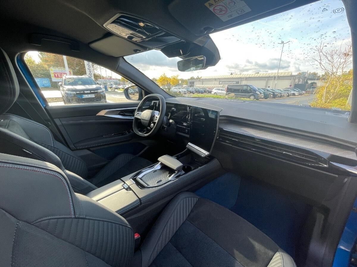 Renault Rafale Esprit Alpine E-Tech Plug-in Hybrid 300