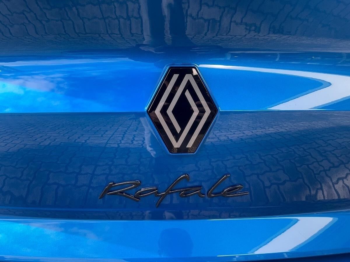 Renault Rafale Esprit Alpine E-Tech Plug-in Hybrid 300