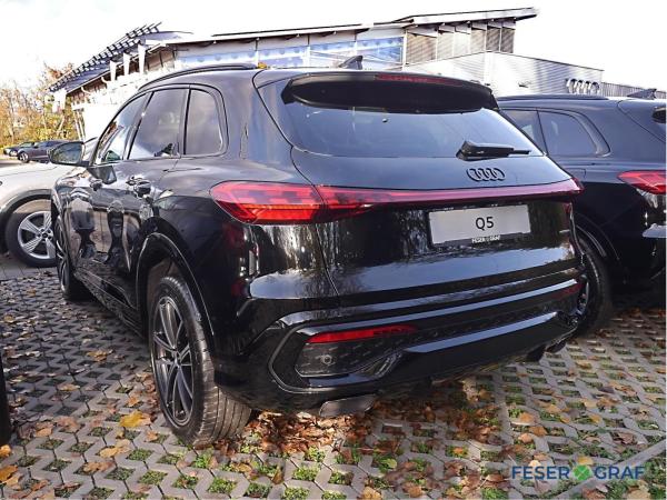 Audi Q5 SUV TFSI quattro S line AHK Pano Tech plus