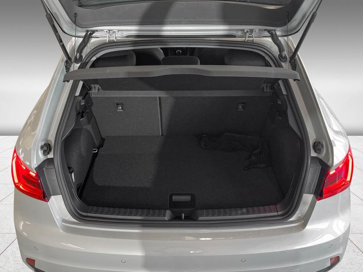 Audi A1 Sportback 30 TFSI S tronic Smartphone Sound