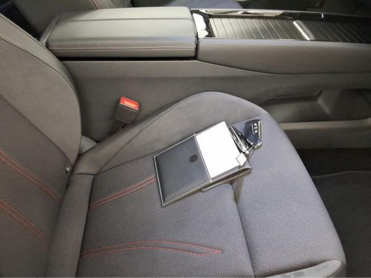 Volkswagen ID.7 Tourer GTX 4Mot. 91kWh, Navi, Sitzh., Pano, DCC, 360°