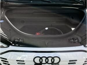 Audi Q6 e-tron performance S line Pano LED Plus Audi Q6 e-tron performance S line Pano LED Plus