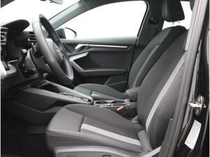 Audi A3 Sportback advanced 35TFSI S-tronic/ Navi, RFK