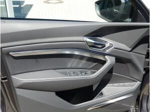 Audi e-tron 55 quattro S line sofort verfügbar