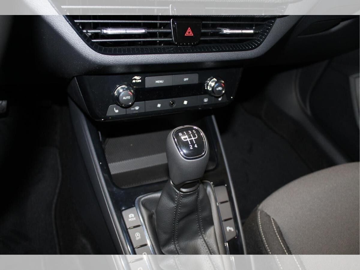 Skoda Fabia Tour 1,0 TSI  DSG LED PDC Kessy