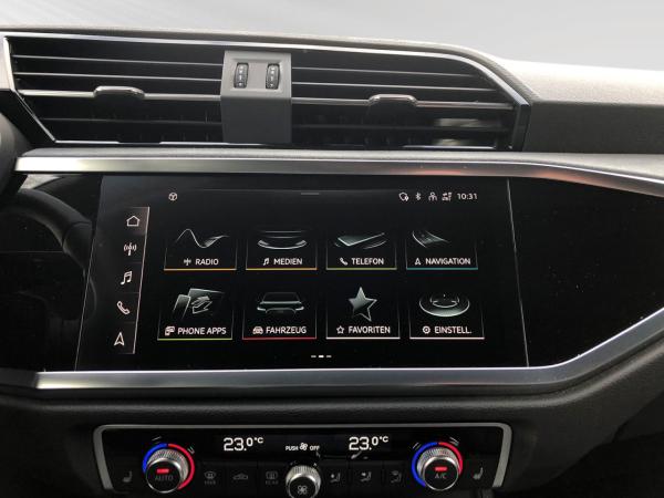 Audi Q3 35 TDI S tronic S-LINE+LED+ACC+NAVI+AHK