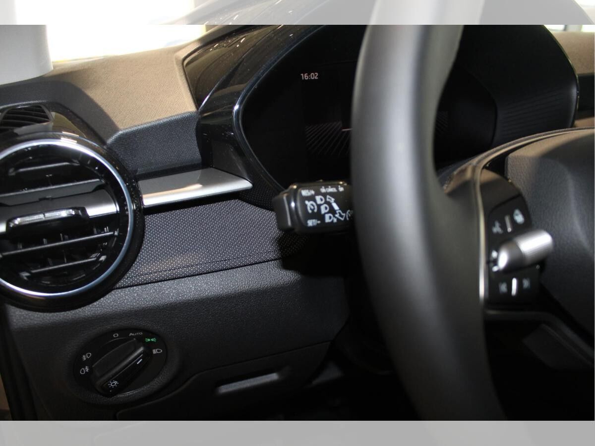 Skoda Fabia Tour 1,0 TSI  DSG LED PDC Kessy