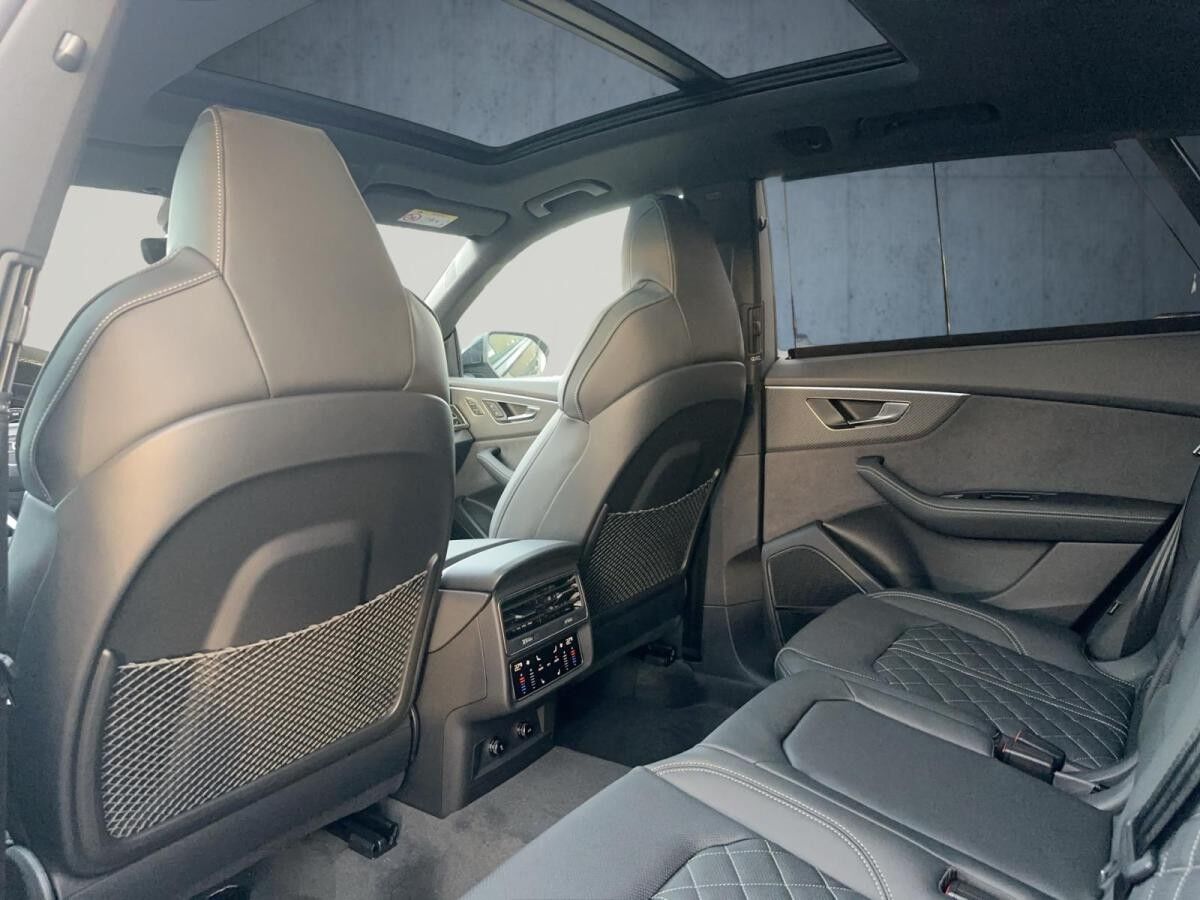 Audi Q8 TDI quattro S line Ext./Int. ACC MATRIX PANO AHK *SOFORT VERFÜGBAR*