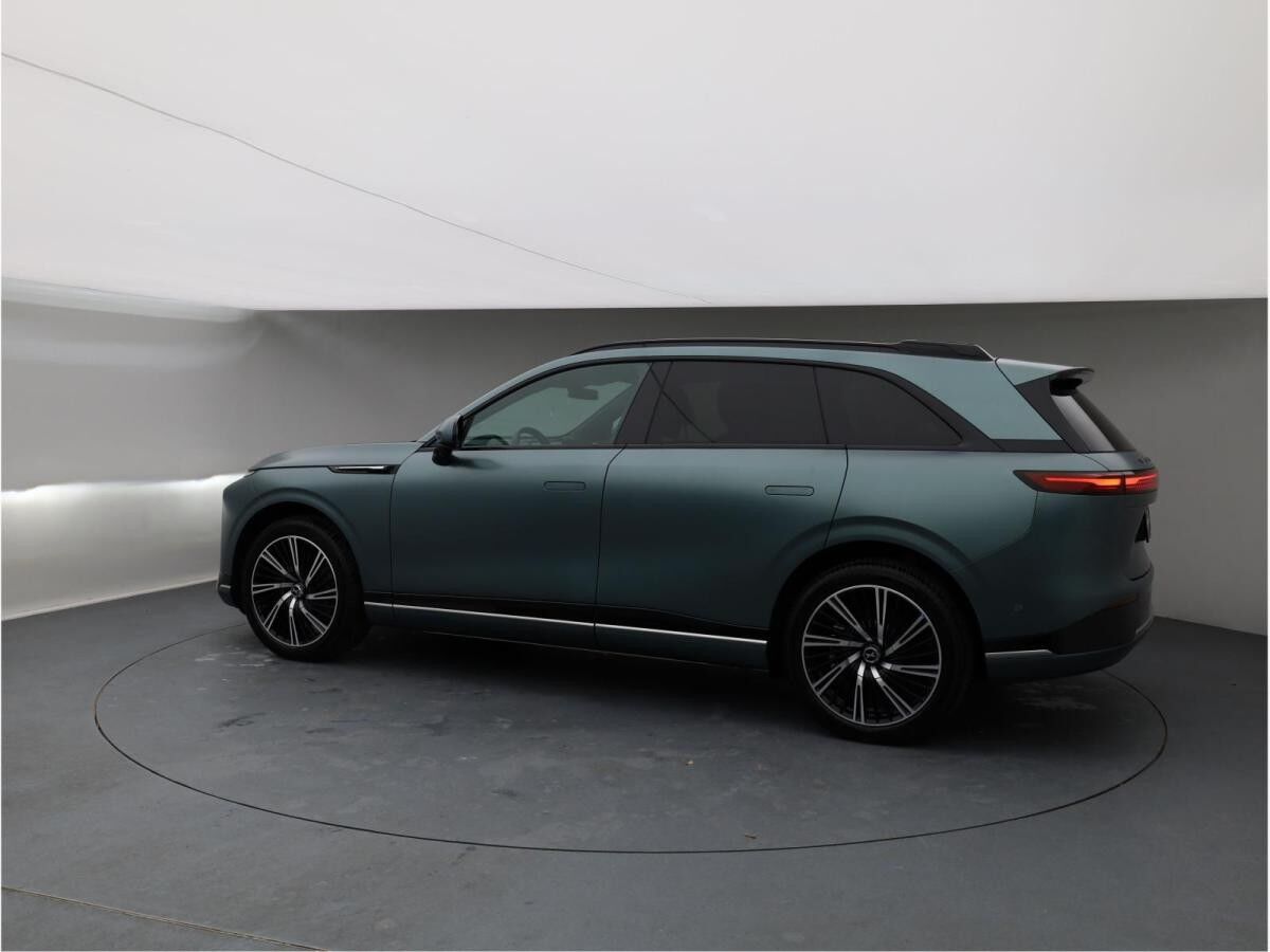 XPENG G9 AWD Performance 2025