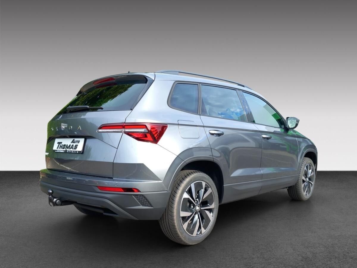 Skoda Karoq Tour 1.5 TSI 6-Gang *AHK*MATRIX*KLIMA*