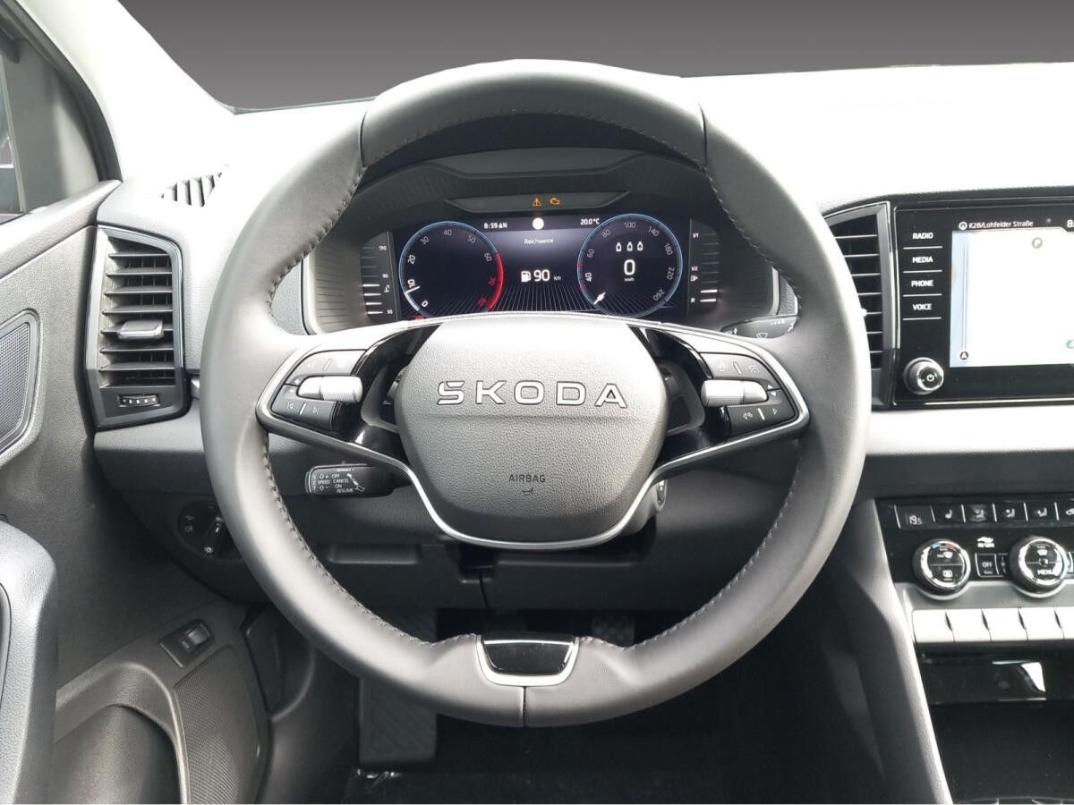 Skoda Karoq Tour 1.5 TSI 6-Gang *AHK*MATRIX*KLIMA*