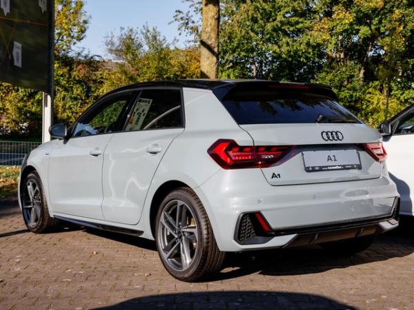 Audi A1 Sportback 	 2 x S line Navi LED ACC Klima Kamera virtual