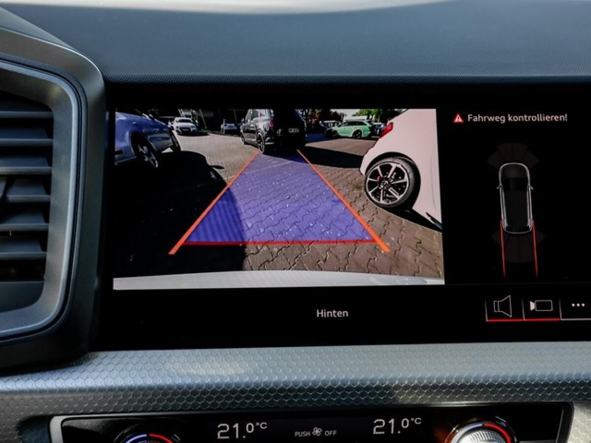 Audi A1 Sportback 	 2 x S line Navi LED ACC Klima Kamera virtual