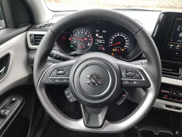 Suzuki Swift 1.2 Dualjet Hybrid Comfort | Sof...