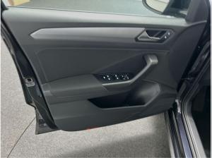 Volkswagen T-Roc 2.0 TDI DSG Life ACC SHZ Klimaaut. LED Navi