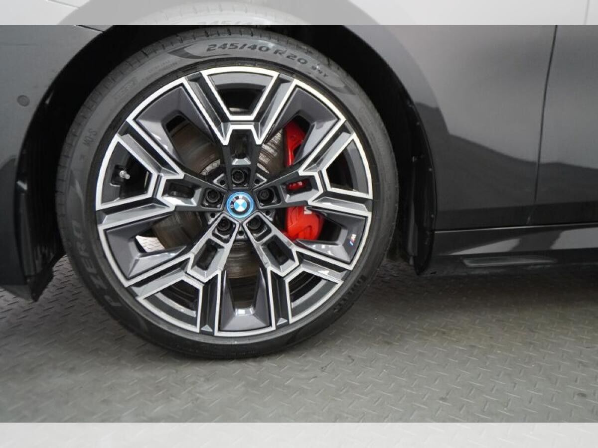 BMW i5 eDrive40 Touring M Sport BOWERS&WILKINS SOUND,AUTOBAHNASSISTENT,KLIMA SITZE,PANO DACH,LED,NAVI