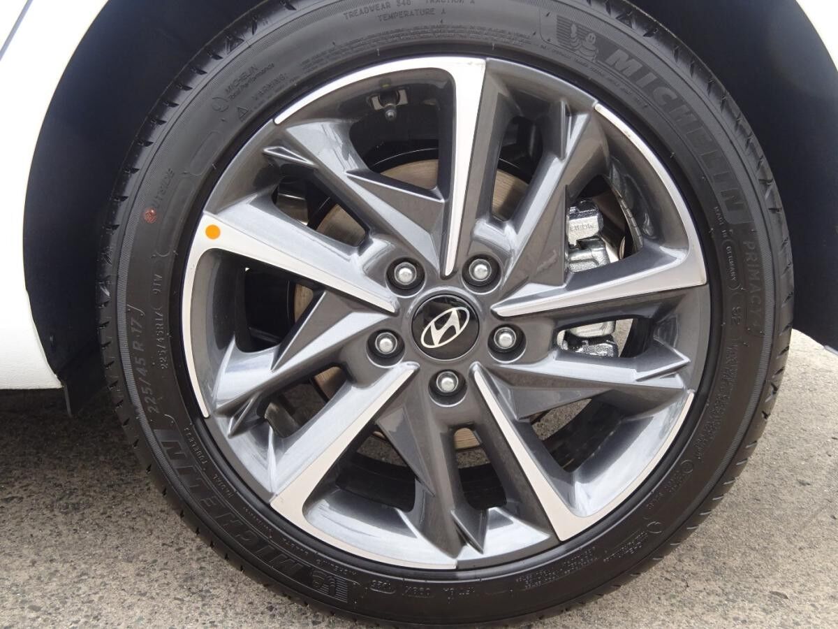 Hyundai i30 1.5 T-GDI Advantage inkl. Big Deal!