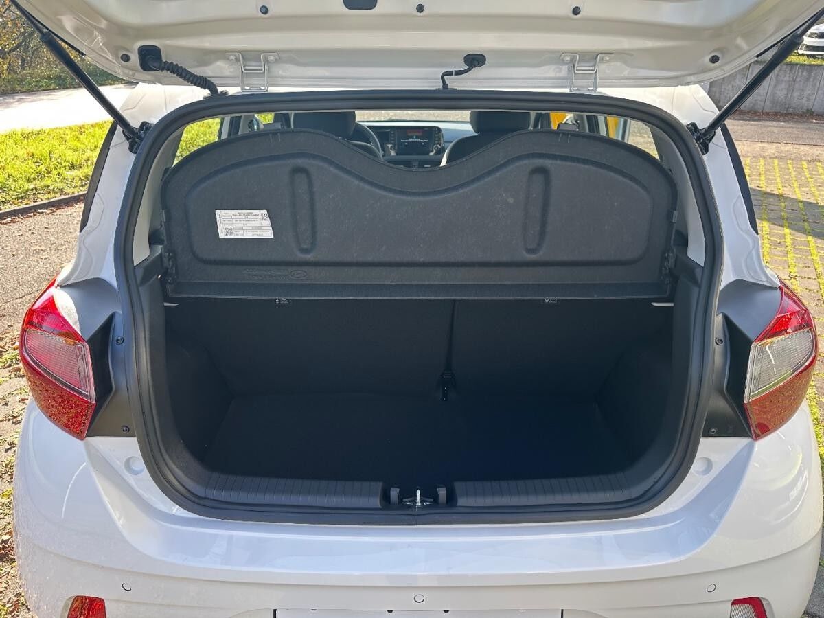 Hyundai i10 1.0 Select, Navi **SALE**Black Week**PDC, SHZ