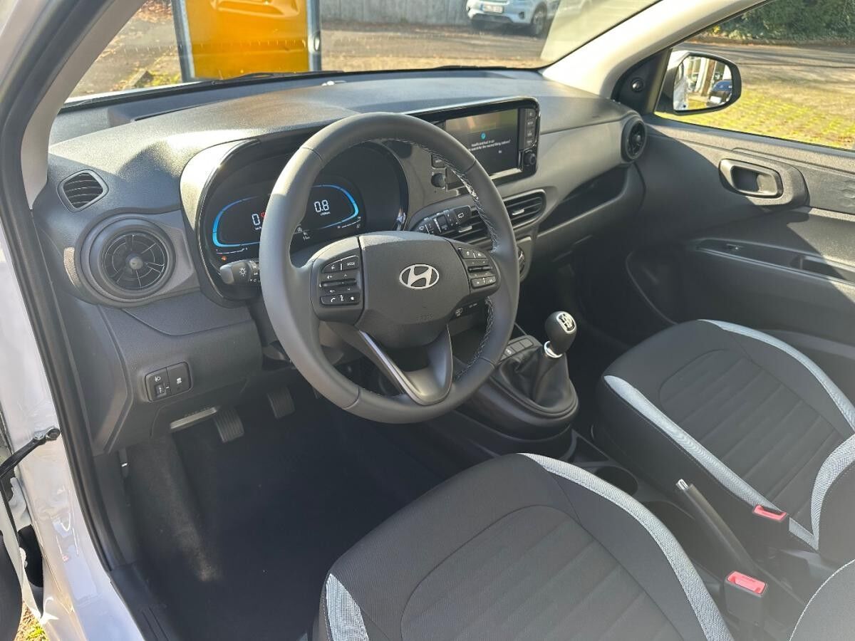 Hyundai i10 1.0 Select, Navi **SALE**Black Week**PDC, SHZ