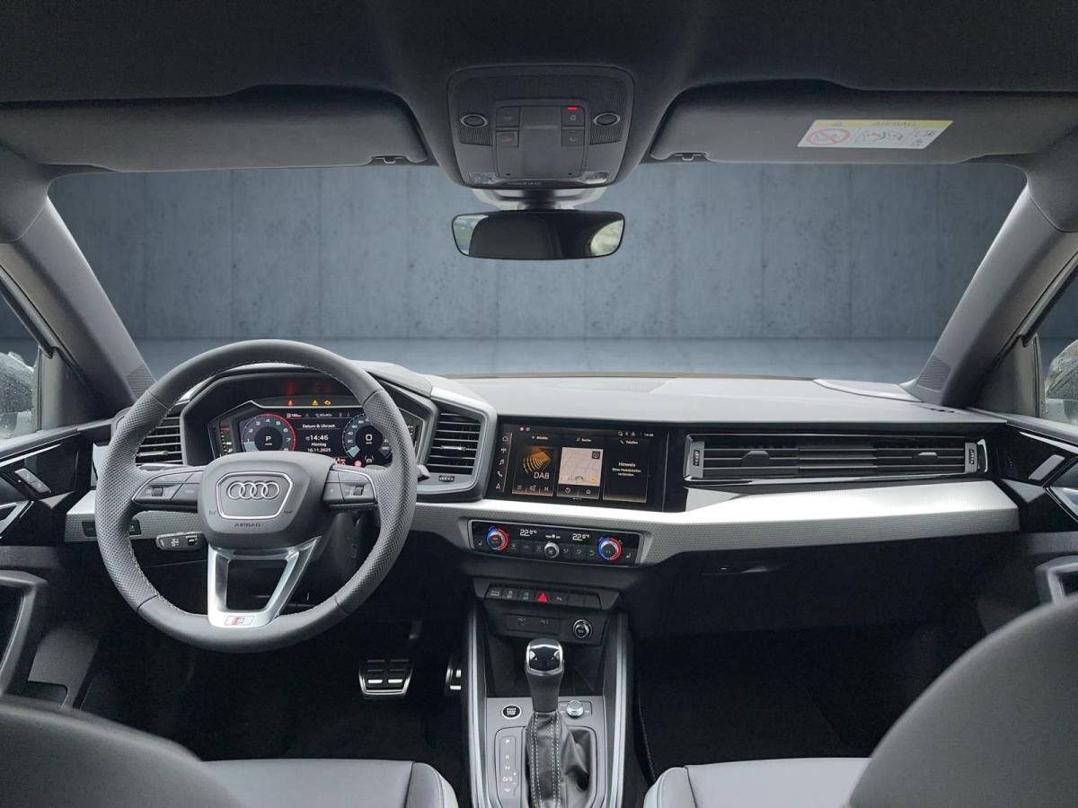Audi A1 Sportback 40 TFSI S line ACC LED KAMERA PDC SHZ *SOFORT VERFÜGBAR*