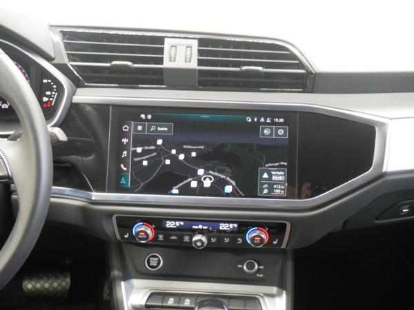 Audi Q3 35 TFSI S tro. advanced LED AHK virt. Cock.
