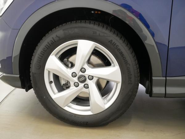 Audi Q3 35 TFSI S tro. advanced LED virt. Cock. NAVI+