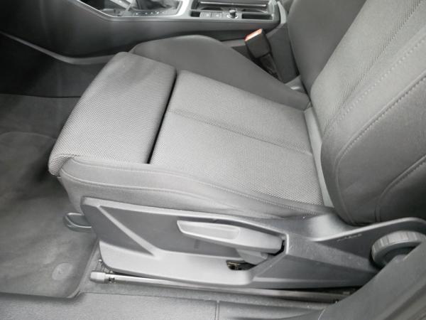 Audi Q3 35 TFSI S tro. advanced LED AHK virt. Cock.