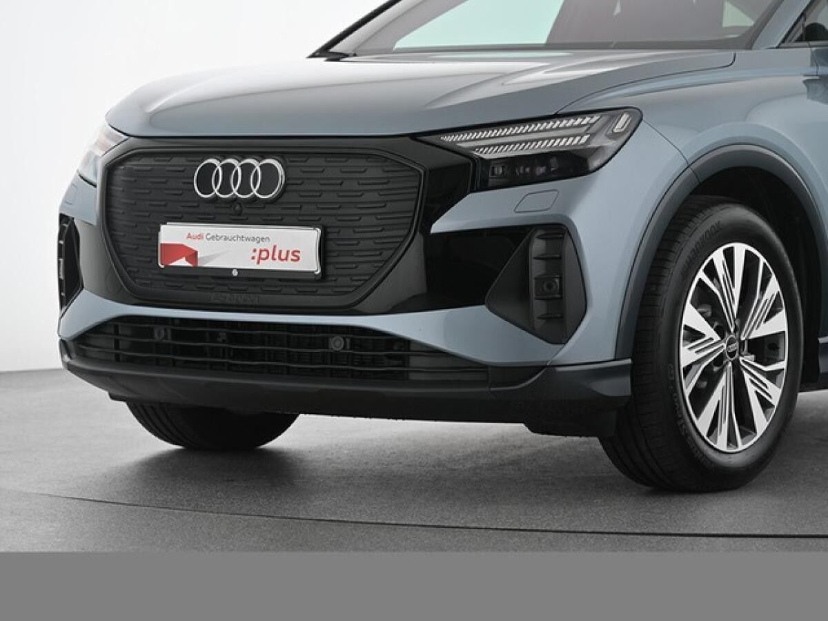 Audi Q4 e-tron Sportback 35, Optikpaket Schwarz, Matrix-LED, 8-Fach bereift