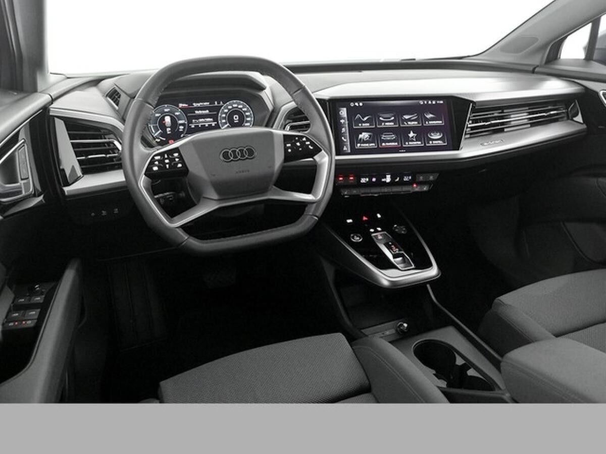 Audi Q4 e-tron Sportback 35, Optikpaket Schwarz, Matrix-LED, 8-Fach bereift