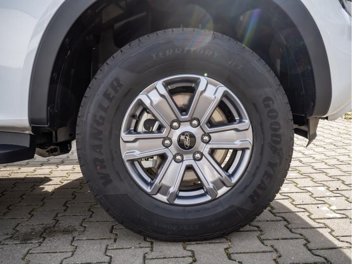 Ford Ranger Doppelkabine 2.0 XLT Automatik/AHK/Navi/Kamera/Winterpaket