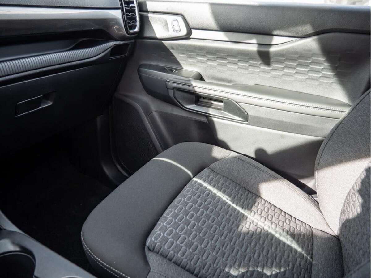 Ford Ranger Doppelkabine 2.0 XLT Automatik/AHK/Navi/Kamera/Winterpaket