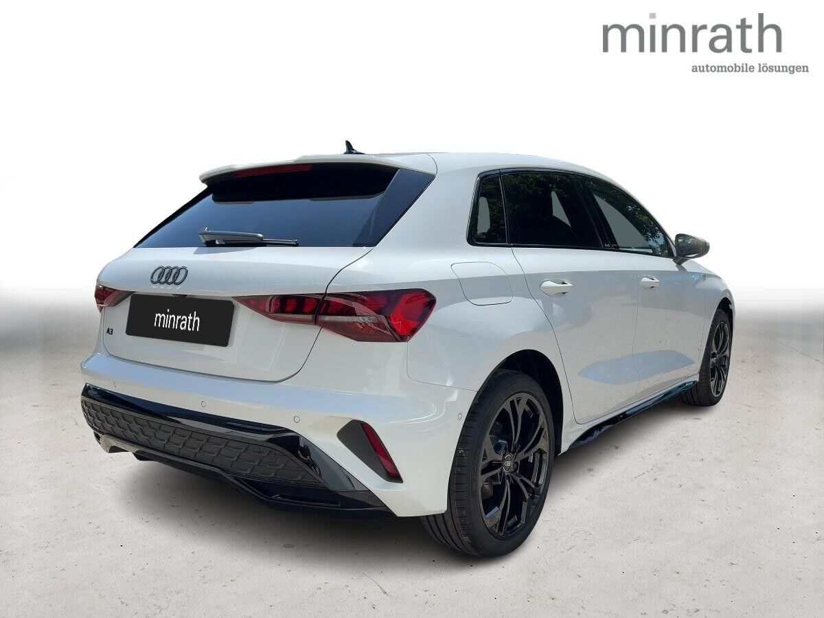 Audi A3 Sportback 35 TDI S-Line PANO MATRIX-LED NAVI HUD SONOS