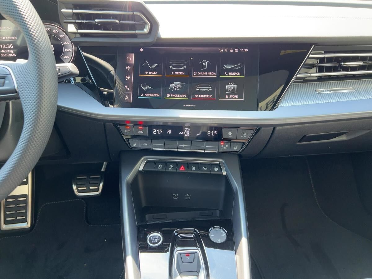 Audi A3 Sportback 35 TDI S-Line PANO MATRIX-LED NAVI HUD SONOS