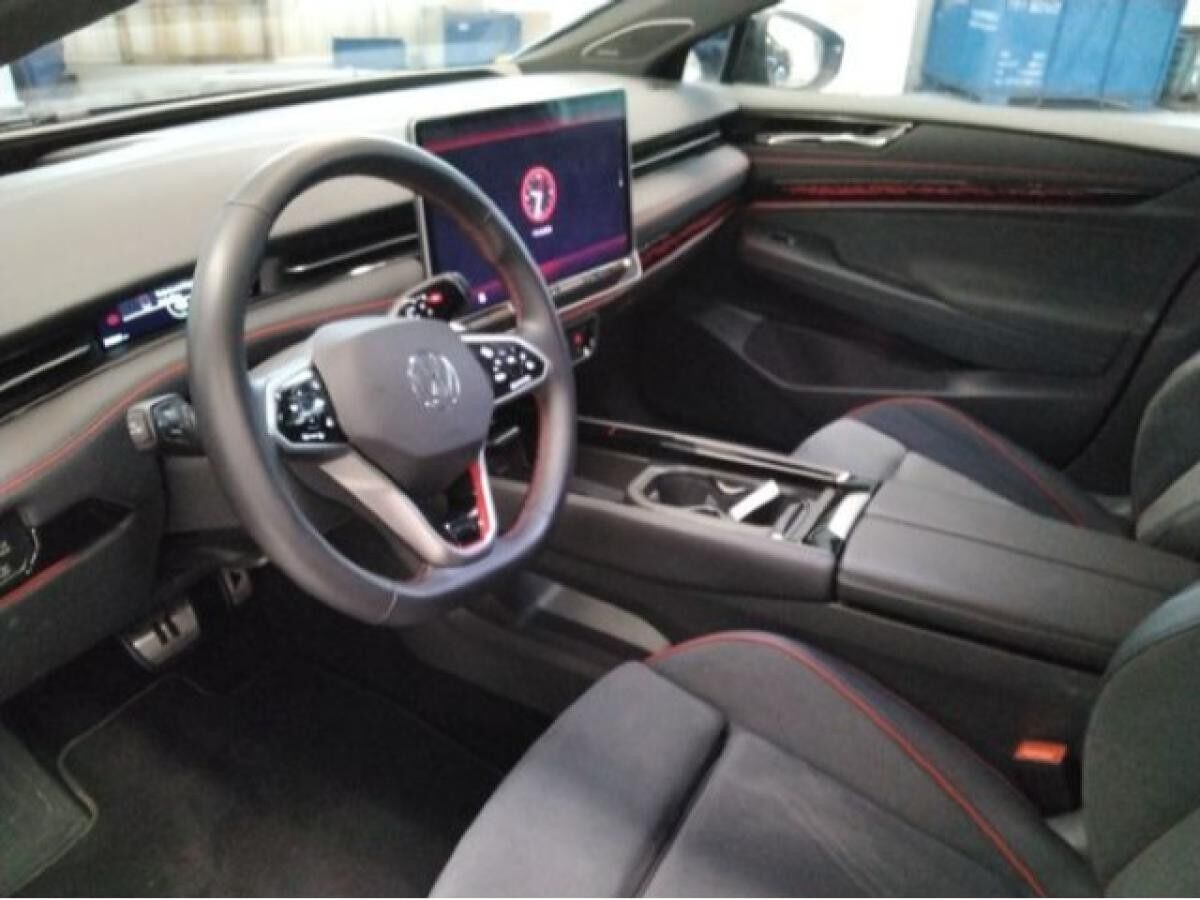 Volkswagen ID.7 GTX 4 Motion Navi AHK IQ.LIGHT - LED-Matrix DAB+