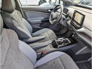 Volkswagen ID.4 Pure Performance IQ.Light Kamera ACC Navi