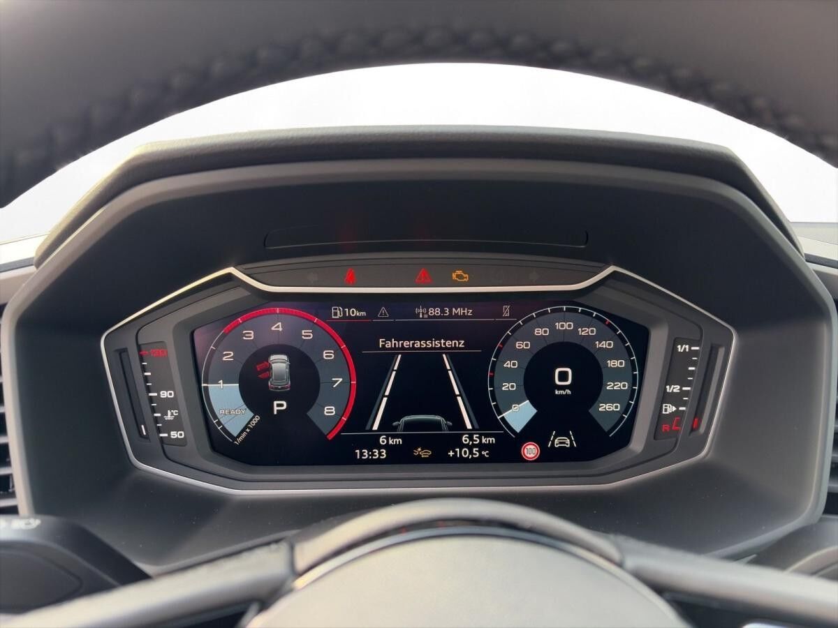 Audi A1 Sportback 30 TFSI S-LINE 8-FACH BEREIFT