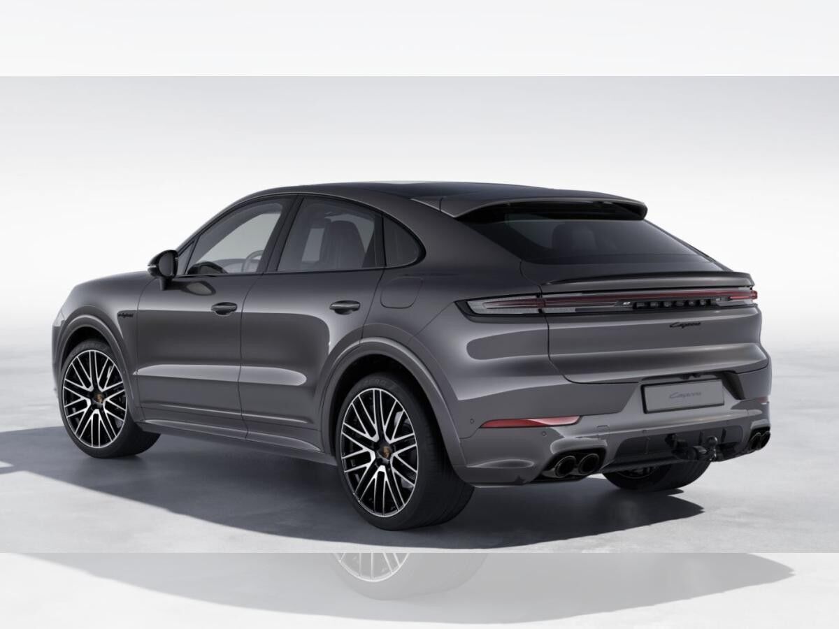 Porsche Cayenne E-Hybrid Black Edition