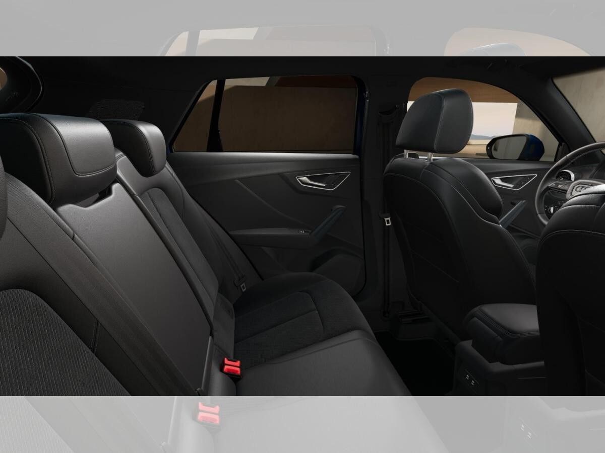 Audi Q2 S line comp. Matrix ACC AHK Pano Sonos