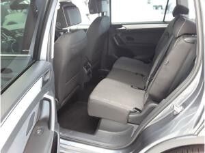 Volkswagen Tiguan Allspace Move 1,5 TSI 110kW - IQ.Drive Matrix-LED AHK Navi  Area View LM Standhzg Digital Cockpit Pro